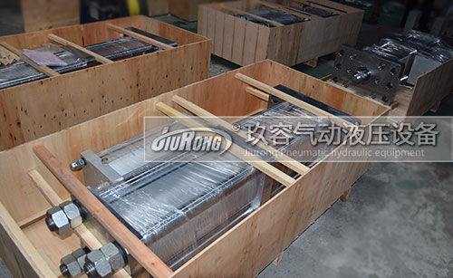 80噸標(biāo)準型氣液增壓缸產(chǎn)品圖